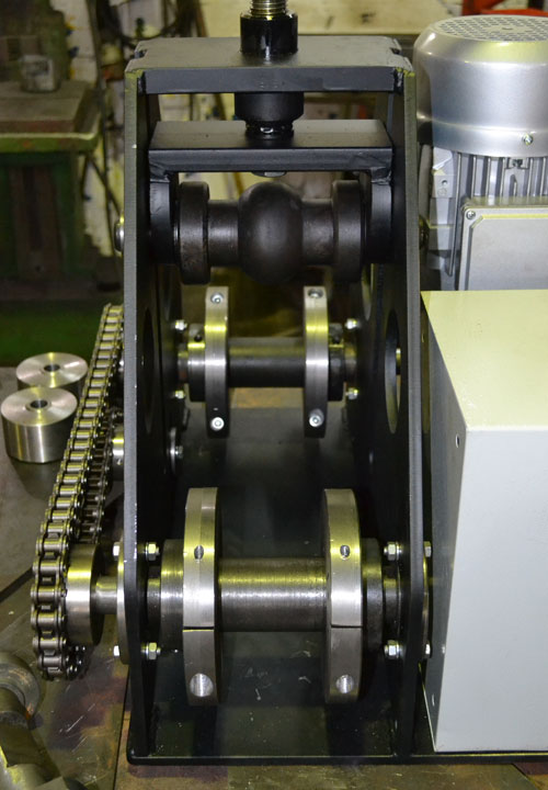 ролики для трубы 80х80х3 с увеличенными кольцами боковой фиксации и спец. верхним роликом